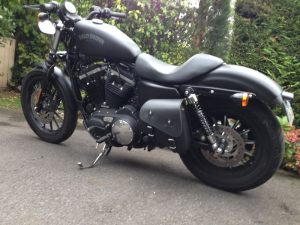 Sacoches Myleatherbikes Iron Roadster (17)